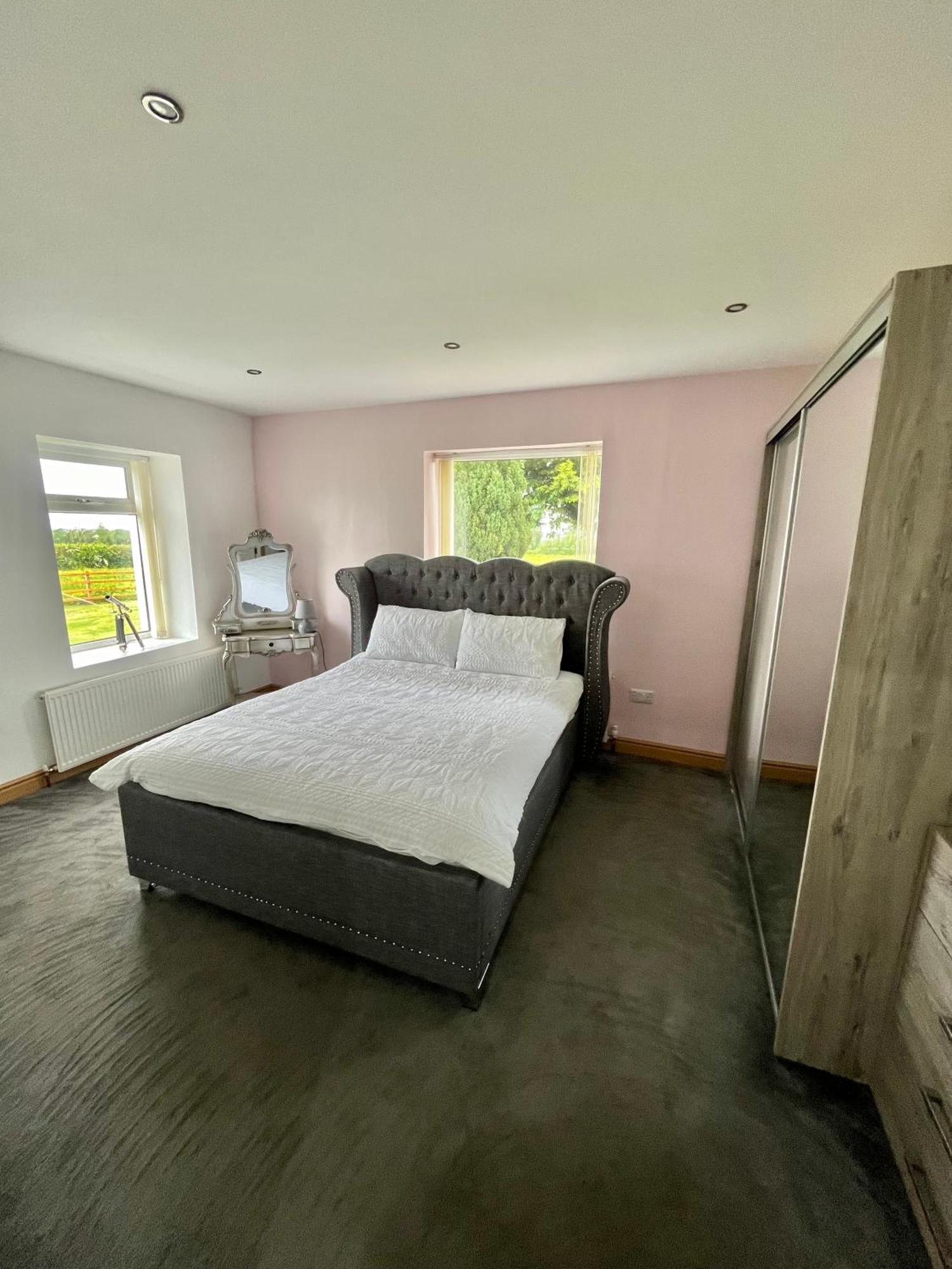 Unique Countryside Stay Dundrod Luaran gambar